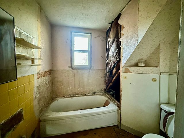 4029 W 99th Street, Oak Lawn, IL 60453