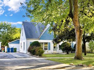 4029 W 99th Street, Oak Lawn, IL 60453