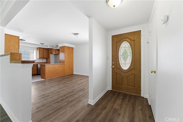 838 Rivera Street, Simi Valley, CA 93065