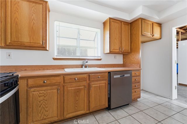 838 Rivera Street, Simi Valley, CA 93065