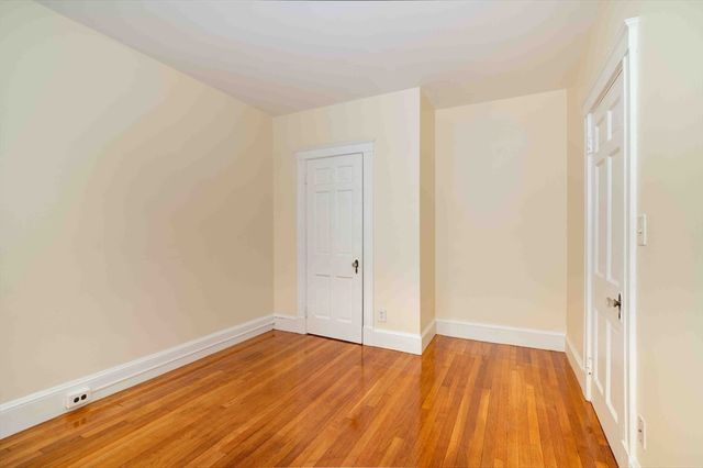17 Greenleaf 15, Quincy, MA 02169