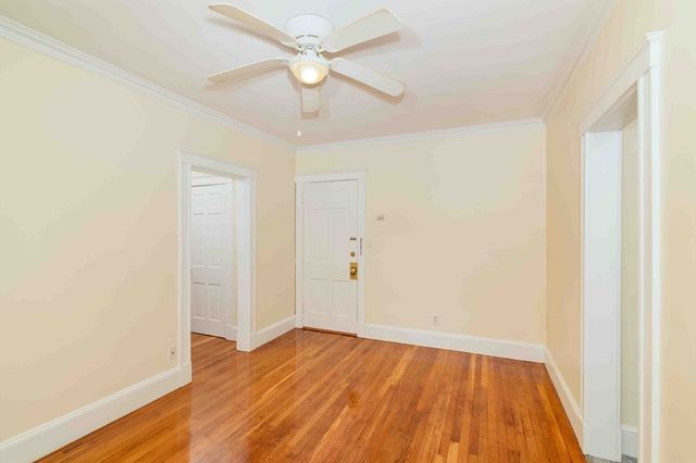17 Greenleaf 15, Quincy, MA 02169