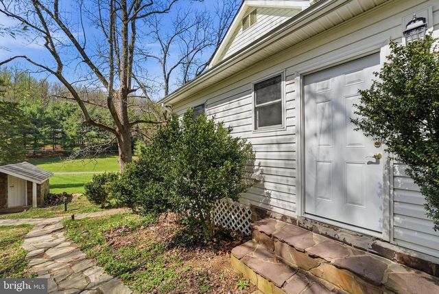 6537 WATERY MOUNTAIN RD, Warrenton, VA 20186