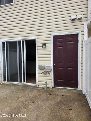 2136 Flagstone Court I 3, Greenville, NC 27834