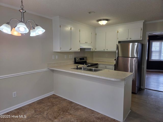 2136 Flagstone Court I 3, Greenville, NC 27834