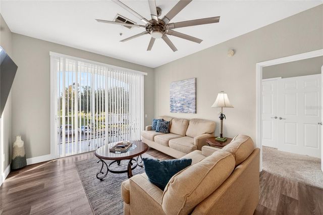 8105 COCONUT PALM WAY 203, Kissimmee, FL 34747