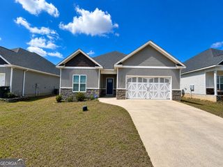 111 Cascades Court, Bonaire, GA 31005