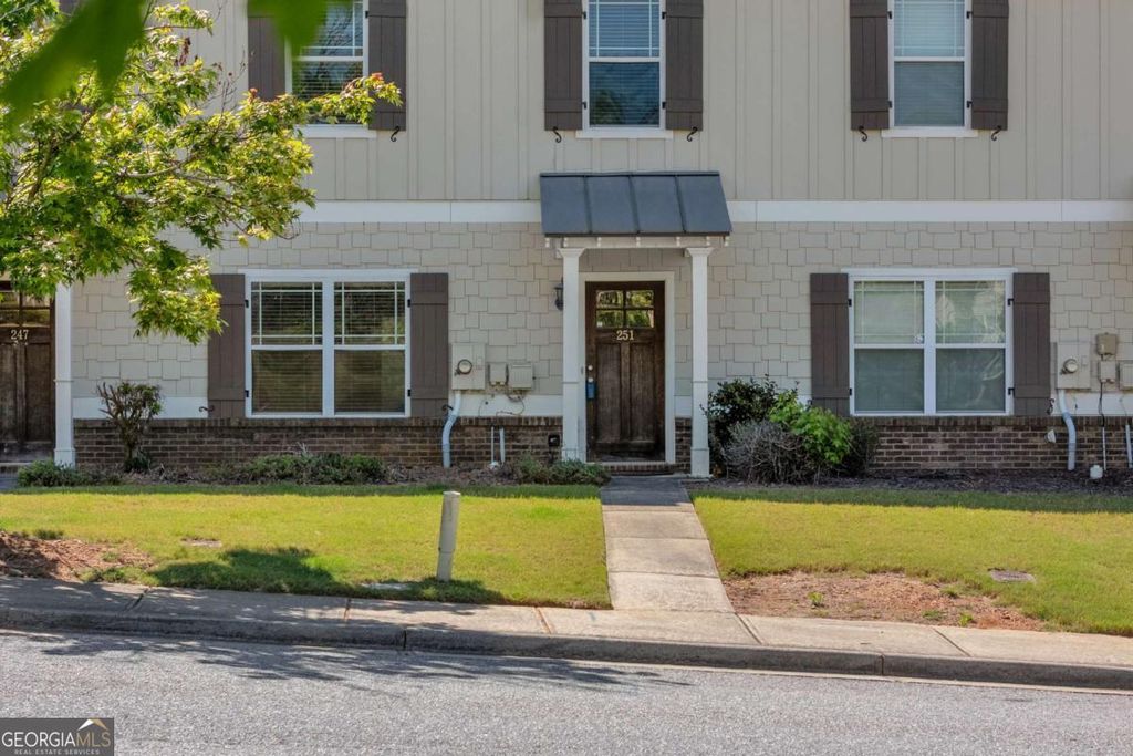 251 Oconee River Circle, Athens, GA 30605
