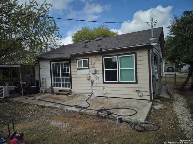 1614 Hermine, San Antonio, TX 78201
