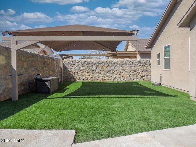 14470 Jasmin Maribel Drive, El Paso, TX 79938