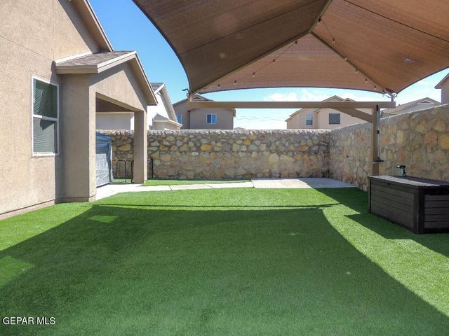 14470 Jasmin Maribel Drive, El Paso, TX 79938