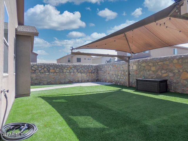 14470 Jasmin Maribel Drive, El Paso, TX 79938