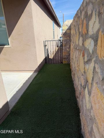 14470 Jasmin Maribel Drive, El Paso, TX 79938
