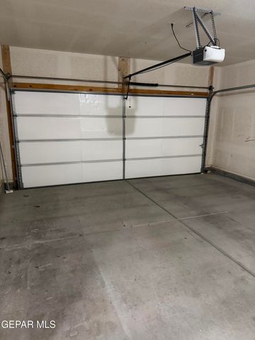 14470 Jasmin Maribel Drive, El Paso, TX 79938