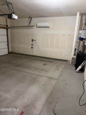 14470 Jasmin Maribel Drive, El Paso, TX 79938