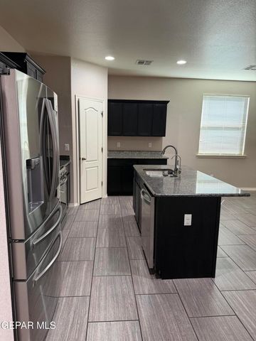 14470 Jasmin Maribel Drive, El Paso, TX 79938