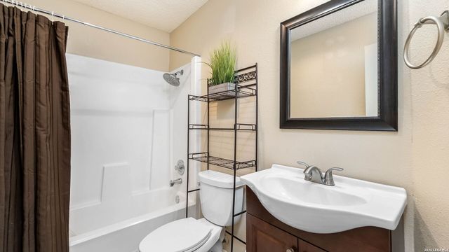 9250 Ridge Breeze, San Antonio, TX 78250