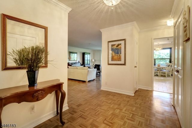 2 Claridge Dr. 1BW, Verona Twp., NJ 07044