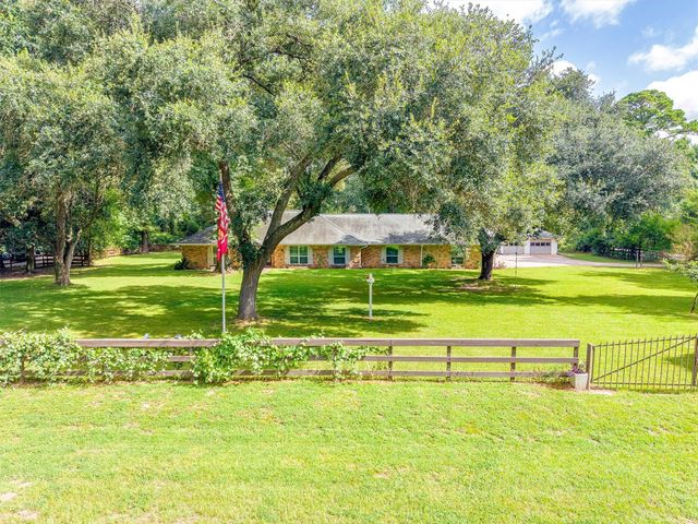 16008 Lutheran School Road, Tomball, TX 77377