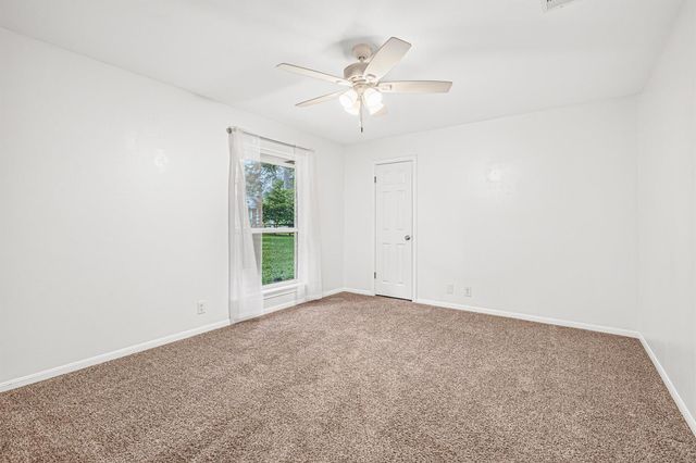 16008 Lutheran School Road, Tomball, TX 77377