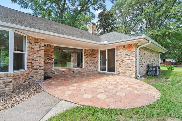 16008 Lutheran School Road, Tomball, TX 77377