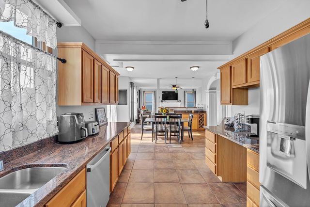 1547 24th AVENUE, Kenosha, WI 53140