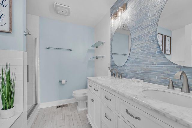 1547 24th AVENUE, Kenosha, WI 53140