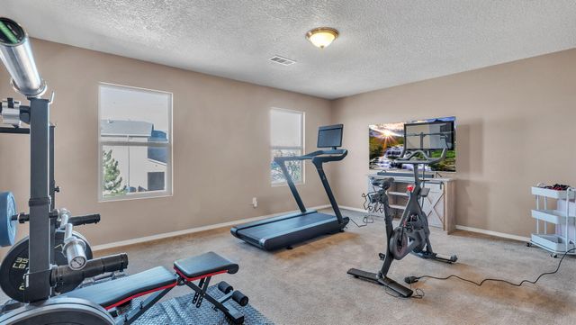 6919 Tree Line Avenue NW, Albuquerque, NM 87114