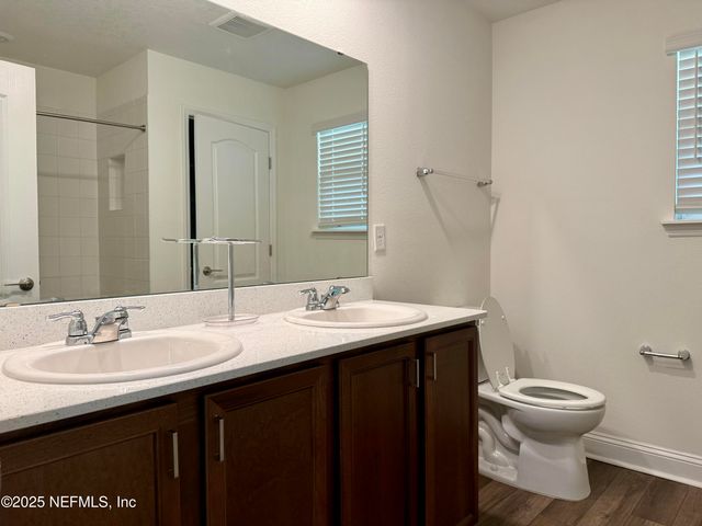 13624 BROOKWATER Drive, Jacksonville, FL 32256