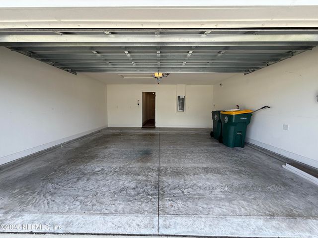 13624 BROOKWATER Drive, Jacksonville, FL 32256