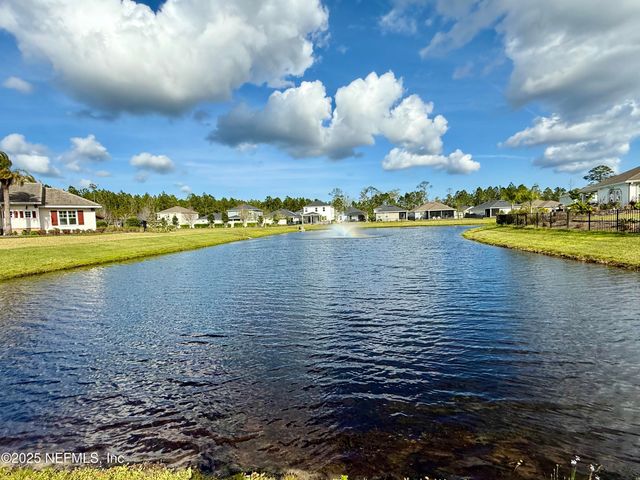 13624 BROOKWATER Drive, Jacksonville, FL 32256