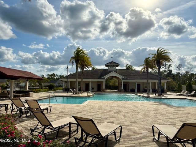 13624 BROOKWATER Drive, Jacksonville, FL 32256