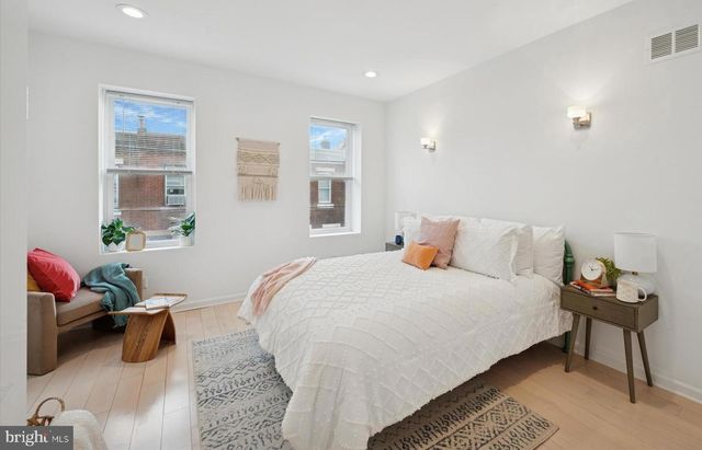 1743 PIERCE ST, Philadelphia, PA 19145