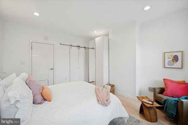 1743 PIERCE ST, Philadelphia, PA 19145