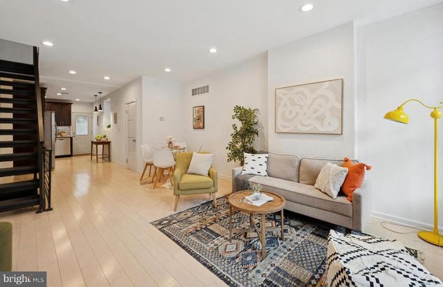 1743 PIERCE ST, Philadelphia, PA 19145