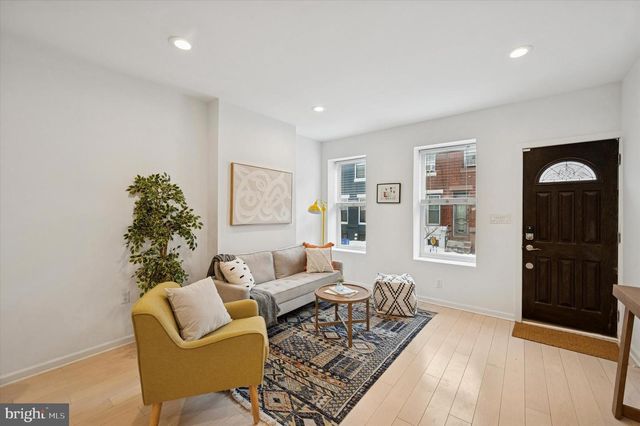 1743 PIERCE ST, Philadelphia, PA 19145