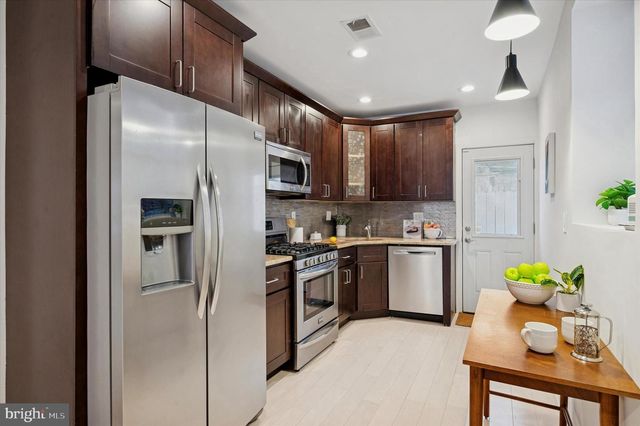 1743 PIERCE ST, Philadelphia, PA 19145