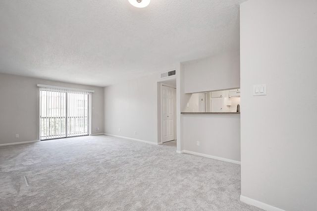 10110 Forum West Drive 128, Houston, TX 77036