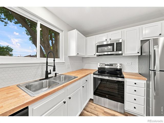 4513 Fairplay Way, Denver, CO 80239