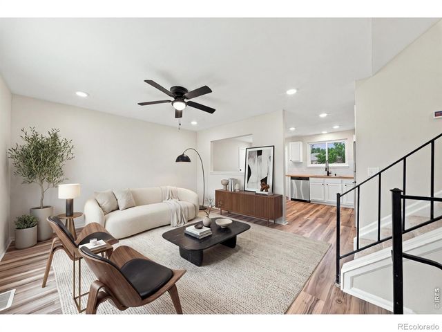 4513 Fairplay Way, Denver, CO 80239