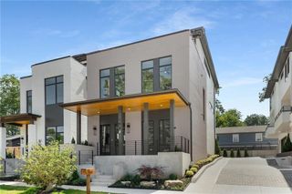 194 E. Lake SE Terrace, Atlanta, GA 30317