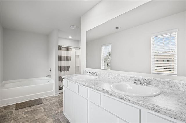 312 Deer Run Drive, Dallas, GA 30132