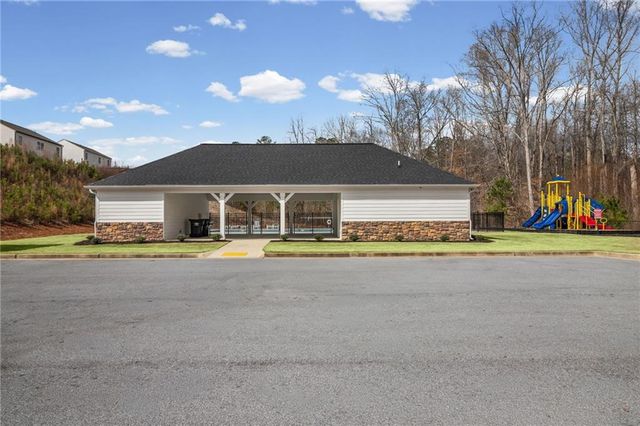 312 Deer Run Drive, Dallas, GA 30132