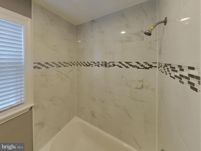 3017 LAVENDER AVE, Parkville, MD 21234