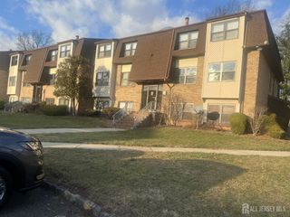 1947 Raspberry Court, Edison, NJ 08817