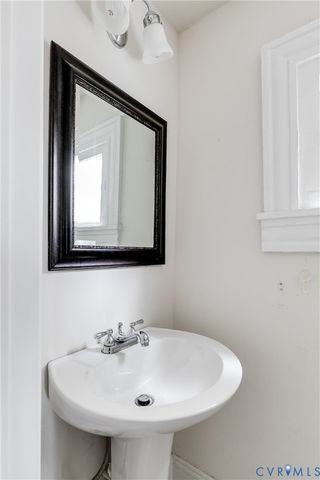 405 W 34th St, Richmond, VA 23225