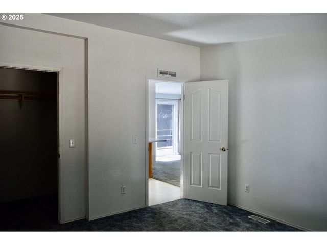 42065 VISTA Dr, Port Orford, OR 97465