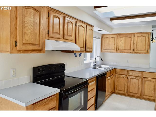 42065 VISTA Dr, Port Orford, OR 97465