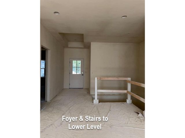1009 Ziegler Drive, Waunakee, WI 53597