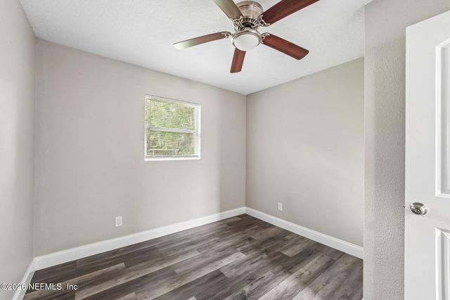 6557 LOU Drive N, Jacksonville, FL 32216